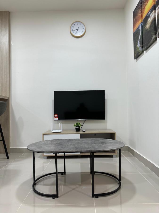 Sea View The Shore Luxury Newly Renovated Homestay Кота Кинабалу Екстериор снимка