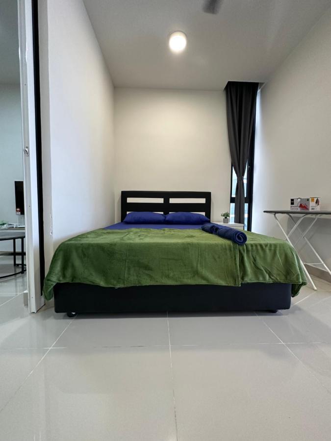 Sea View The Shore Luxury Newly Renovated Homestay Кота Кинабалу Екстериор снимка
