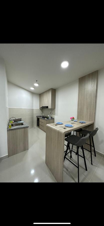 Sea View The Shore Luxury Newly Renovated Homestay Кота Кинабалу Екстериор снимка